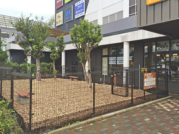 イオンモール富津店　Pet’s Village KUROSU（ペッツビレッジクロス） ドッグラン