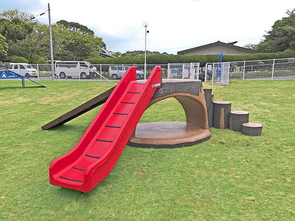切り株滑り台 ・RCタイプ